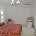 Alojamento de Acomodação e Pequeno-almoço Arbor Exclusive Ugento