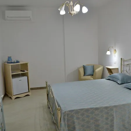 Arbor Exclusive Bed & Breakfast
